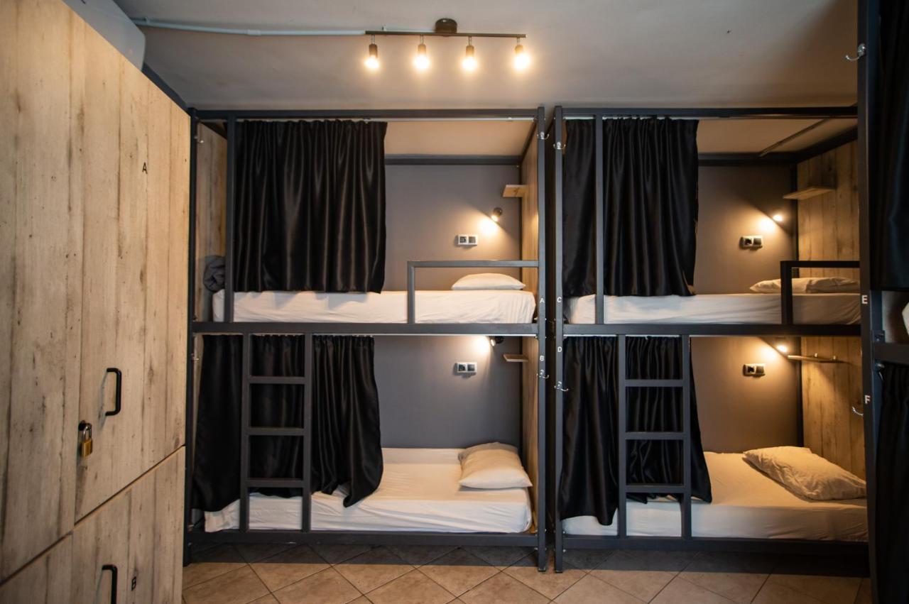 Bedway Athens Hostel Extérieur photo