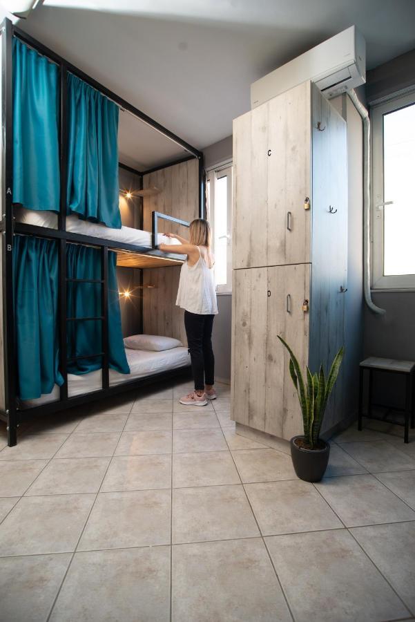 Bedway Athens Hostel Extérieur photo