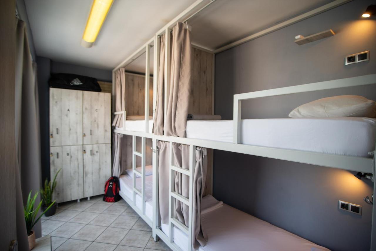 Bedway Athens Hostel Extérieur photo
