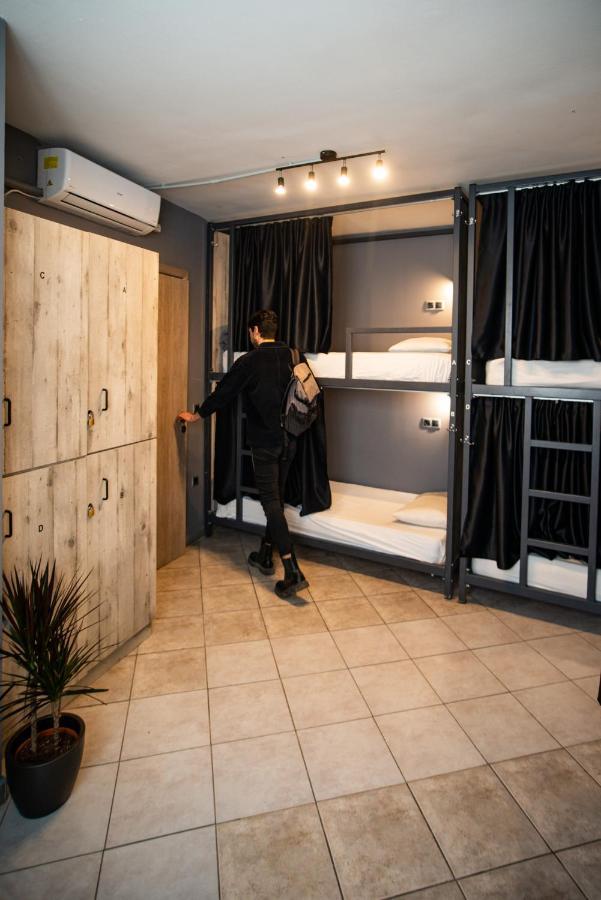 Bedway Athens Hostel Extérieur photo